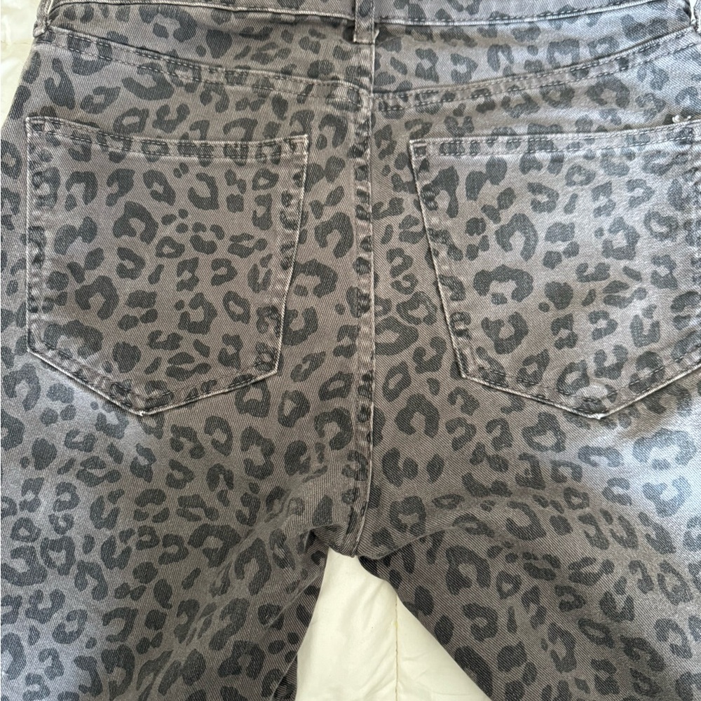 Gap Animal Print Vintage Slim Jean